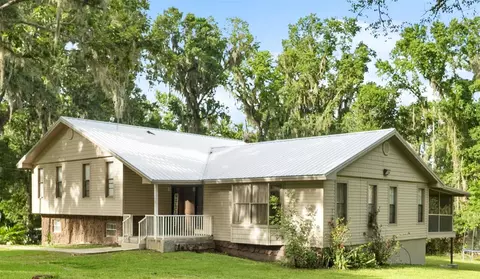 10420 Carlin Dr, Brooksville, FL 34601