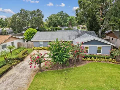 2827 Oak Tree Ln, Palm Harbor, FL 34684