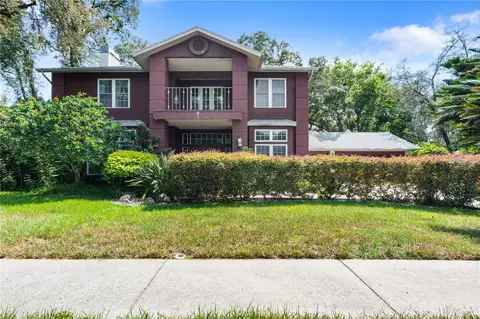 8057 Moonlight Ln, New Port Richey, FL 34654