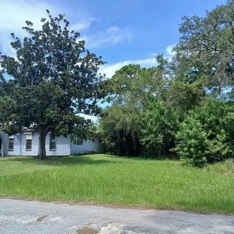 Lyle Circle, Hudson, FL 34667 photo 5