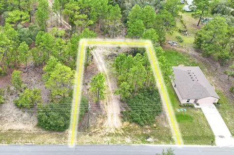 9452 N Paradisea Dr, Citrus Springs, FL 34433