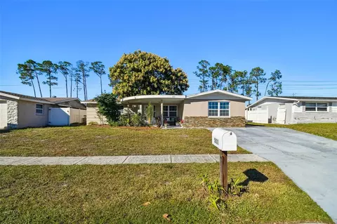 5831 1st Ave, New Port Richey, FL 34652