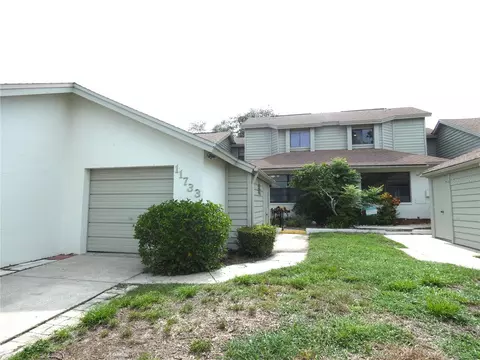 11733 Rolling Pine Ln, Port Richey, FL 34668