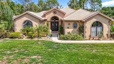 1 Speceberry Cir, Homosassa, FL 34446