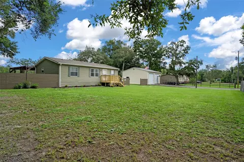17719 Bosley Dr, Spring Hill, FL 34610