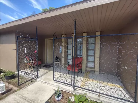 Exterior - 2419 Appian Ave, Spring Hill, FL 34608 photo 2 of 6