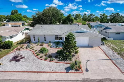 7311 San Carlos Dr, Port Richey, FL 34668