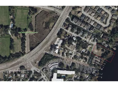 60 72 84 96 Burton Pl, Tarpon Springs, FL 34688