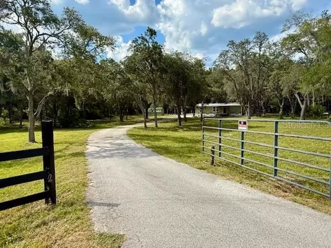 25251 Richbarn Rd, Brooksville, FL 34601