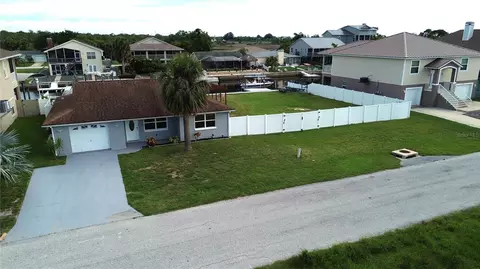 7400 Islander Ln, Hudson, FL 34667 photo 1