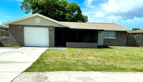 6925 Altavista St, Port Richey, FL 34668