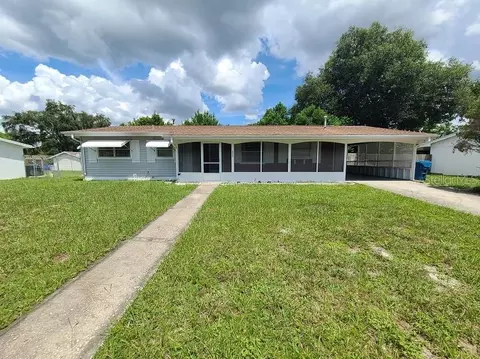 5040 Essex Ln, Spring Hill, FL 34606