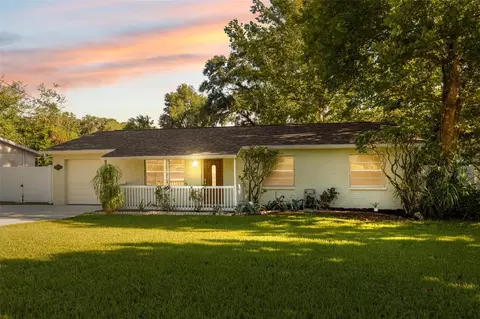 27119 Simona Ave, Brooksville, FL 34602