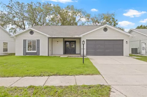9402 Stonewall Ln, New Port Richey, FL 34655