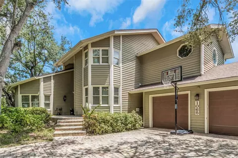 1065 Sable Ct NE, Saint Petersburg, FL 33702