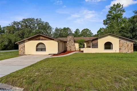 12059 Pembrooke Ave, Weeki Wachee, FL 34614