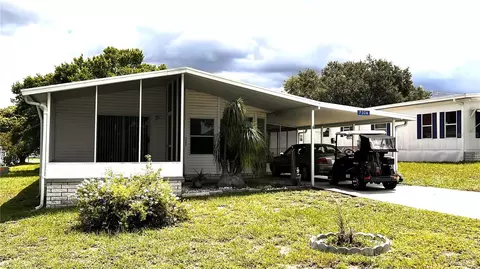 7306 Score St, Brooksville, FL 34613