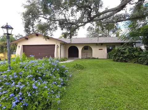 8256 Maltby Rd, Spring Hill, FL 34606
