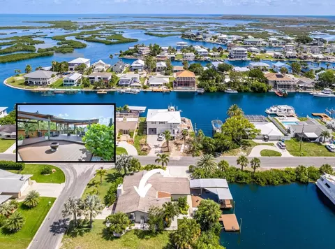 4566 Gulfstream Dr, Hernando Beach, FL 34607