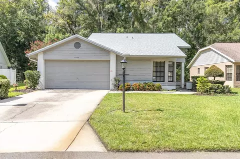 11736 White Ash Dr, New Port Richey, FL 34654