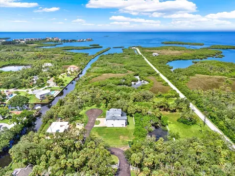 5413 Tropical Woods Ct, Port Richey, FL 34668
