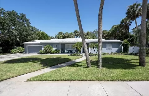 2606 S Hawthorne Cir, Tampa, FL 33629