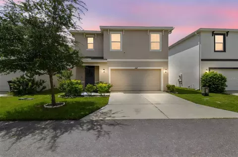 2449 Moon Shadow Rd, New Port Richey, FL 34655