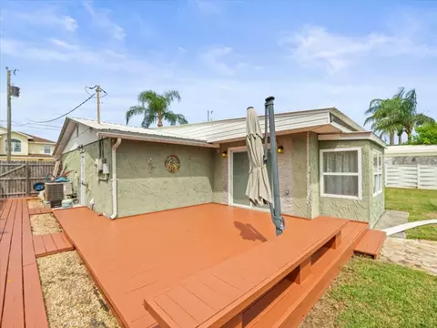 Exterior - 3408 Crape Myrtle Dr, Hernando Beach, FL 34607 photo 4 of 6