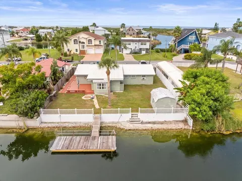 View/Area - 3408 Crape Myrtle Dr, Hernando Beach, FL 34607 photo 7 of 14
