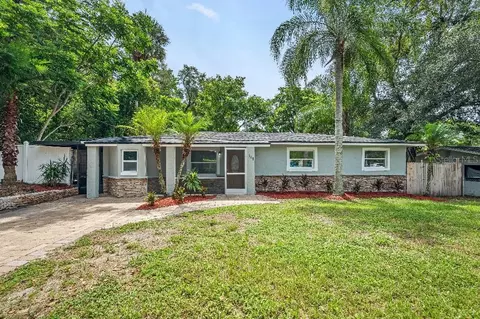 708 E Walts Ave, Deland, FL 32724