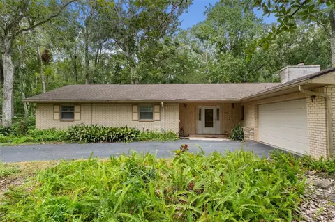 840 Moonlight Ln, Brooksville, FL 34601