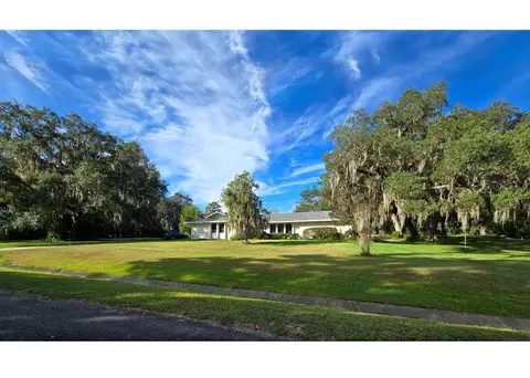 7010 SW 29th Way, Gainesville, FL 32608