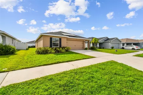 6977 Abbywood Ln, Zephyrhills, FL 33541