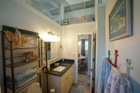 Bath - 3480 Harbor Dr, Weeki Wachee, FL 34607 photo 1 of 3