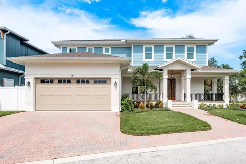35 Acacia St, Tarpon Springs, FL 34689