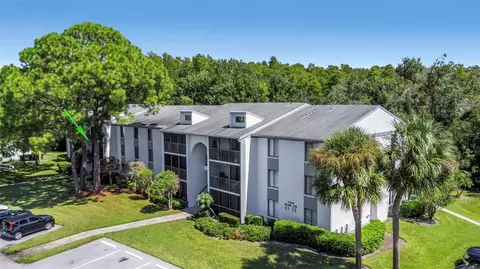 1344 Pine Ridge Cir E #D2, Tarpon Springs, FL 34688