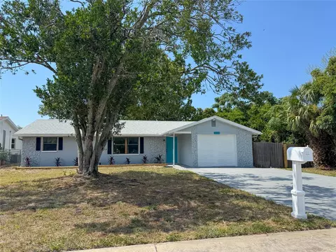 8927 Roble Way, Port Richey, FL 34668