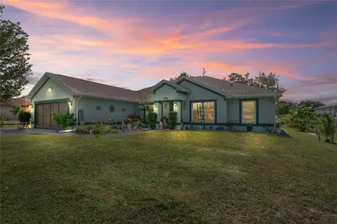 9086 Manchester St, Spring Hill, FL 34606