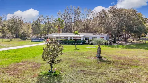 35420 Carval Dr, Zephyrhills, FL 33541