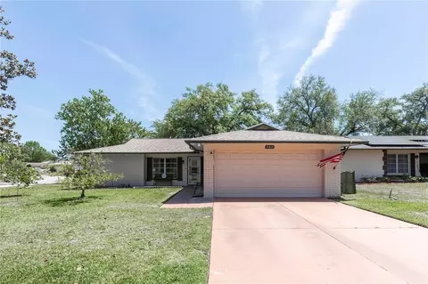 10610 Mosquero Dr, Port Richey, FL 34668