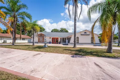 13402 Whitby Rd, Hudson, FL 34667