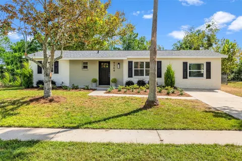 9364 Carthage Rd, Spring Hill, FL 34608