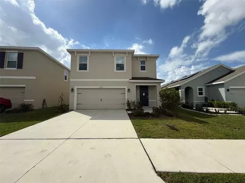 17039 Oval Rum Dr, Wimauma, FL 33598