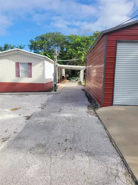 9529 Upland Dr, Hudson, FL 34667