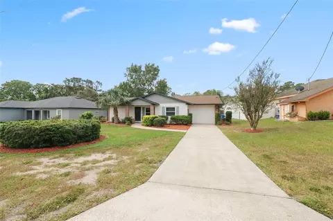 Exterior - 12056 Cradock St, Spring Hill, FL 34608 photo 3 of 9