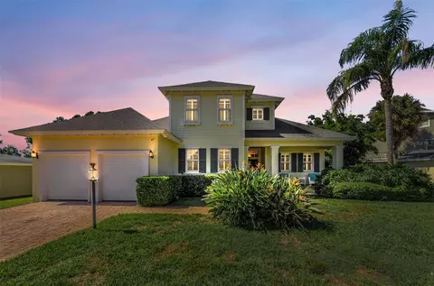 3143 Pineview Dr, Holiday, FL 34691