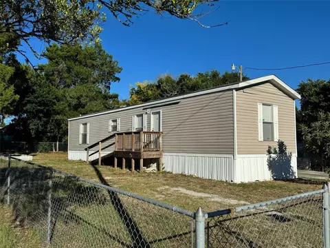 13305 Miami St, Hudson, FL 34667