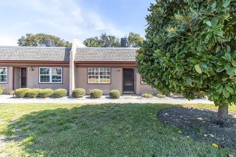 11204 Pembridge Ct #4, Port Richey, FL 34668