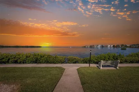8210 Aquila St #213, Port Richey, FL 34668
