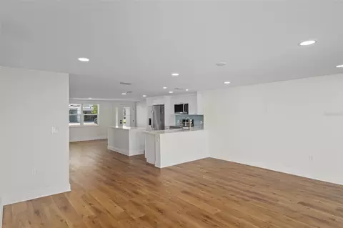 Living - 13611 Evelane Dr, Hudson, FL 34667 photo 6 of 9